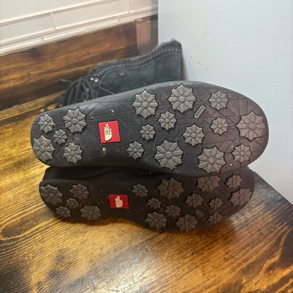 The North Face Black Janey II Snow Boots Size 9.5 - Picture 11 of 11